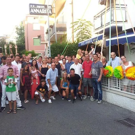 Annarita-mezza Plus- Inclusa 2*