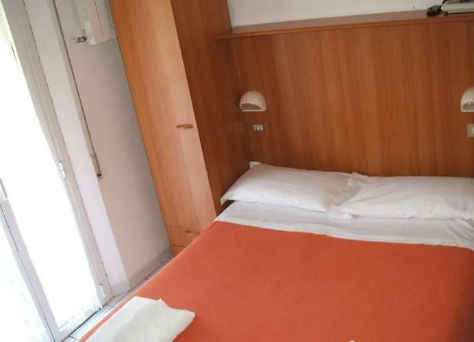 Hotel Annarita-mezza Plus- Inclusa 2*