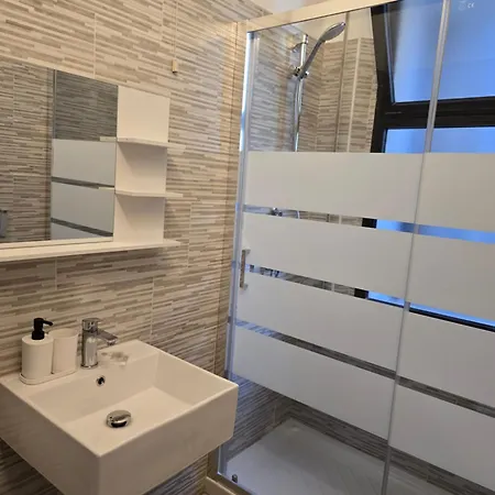 Annarita-mezza Plus- Inclusa Hotel 2*