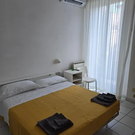 Annarita-mezza Plus- Inclusa Hotel Rimini