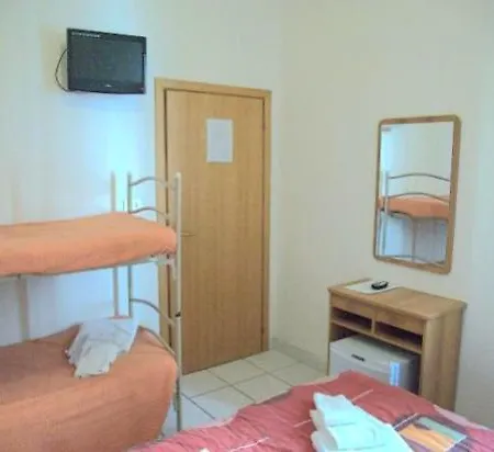 Annarita-mezza Plus- Inclusa