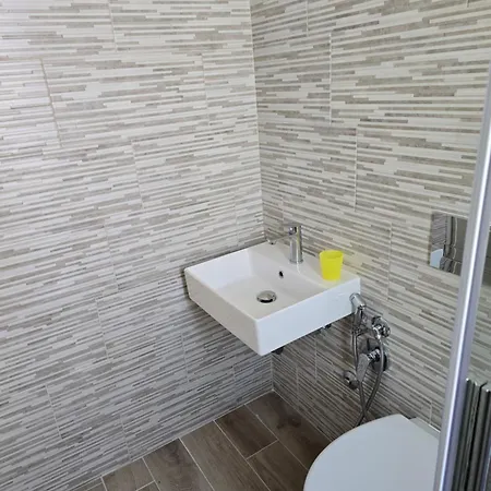 Annarita-mezza Plus- Inclusa 2* Rimini