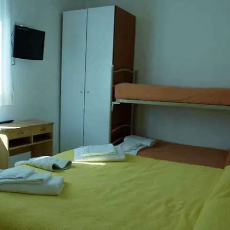 Szálloda Annarita-mezza Plus- Inclusa Rimini