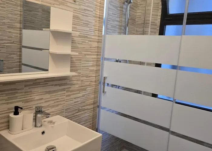 Annarita-mezza Plus- Inclusa Hotel 2*